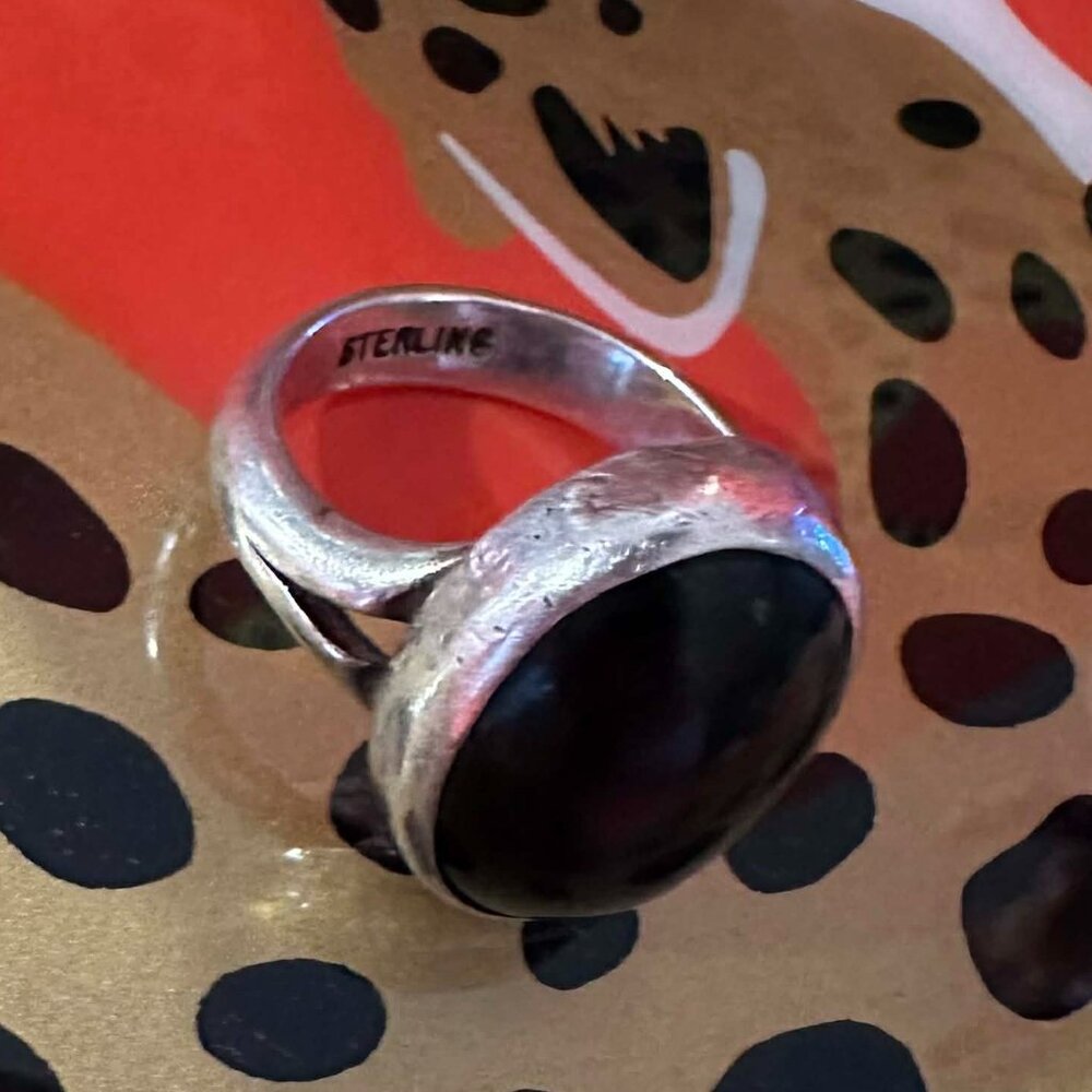 Vintage Sterling Silver Unknown Black Stone Ring